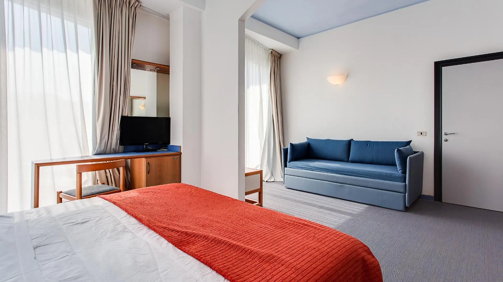 ***  El Cid Campeador - Family Hotel Rimini Italy