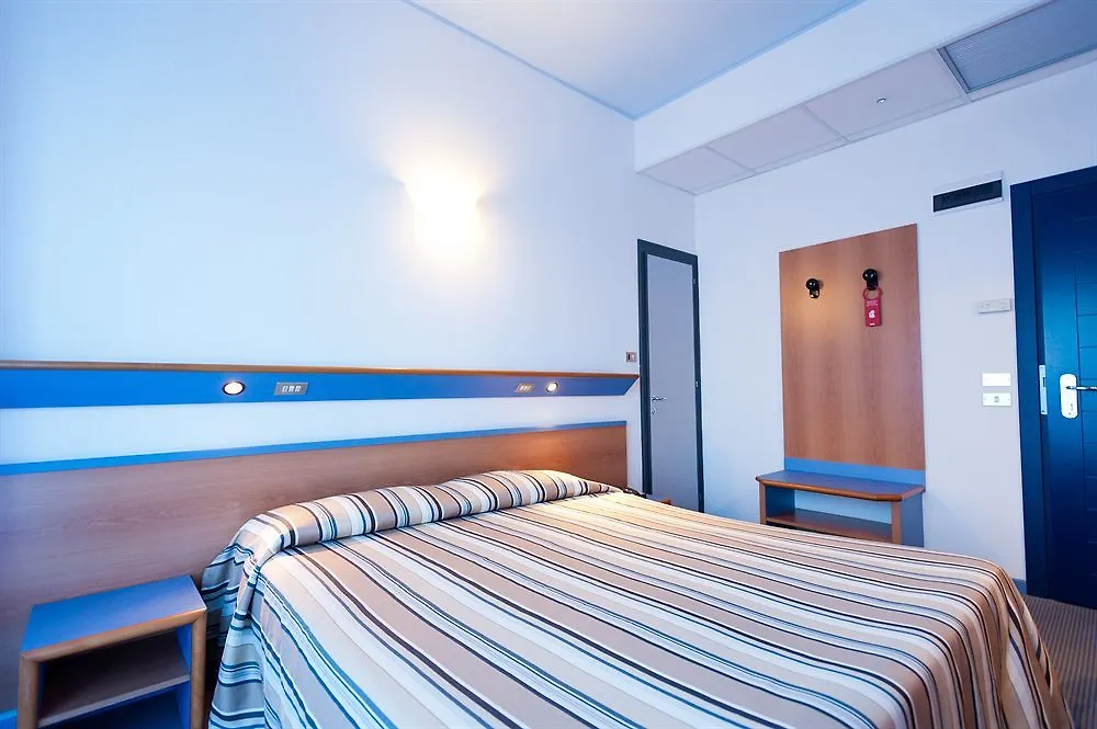 ***  El Cid Campeador - Family Hotel Rimini Italy