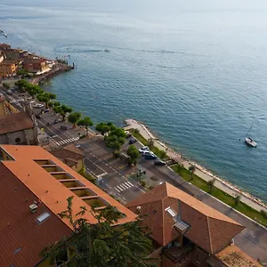 ** Szálloda Garda Family House Olaszország